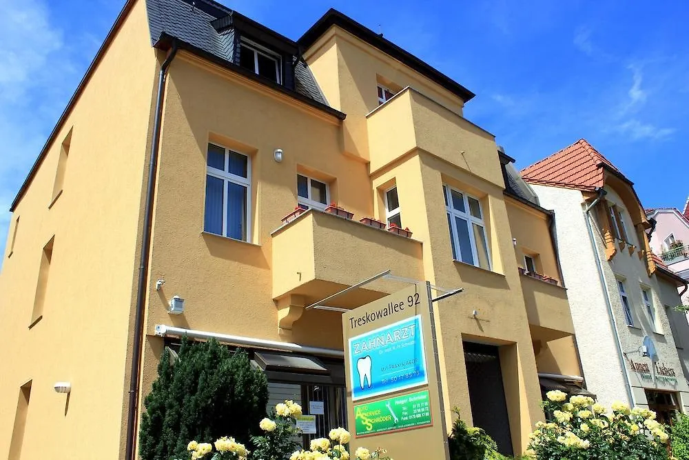 Botschaft Hotel Berlin 3*,