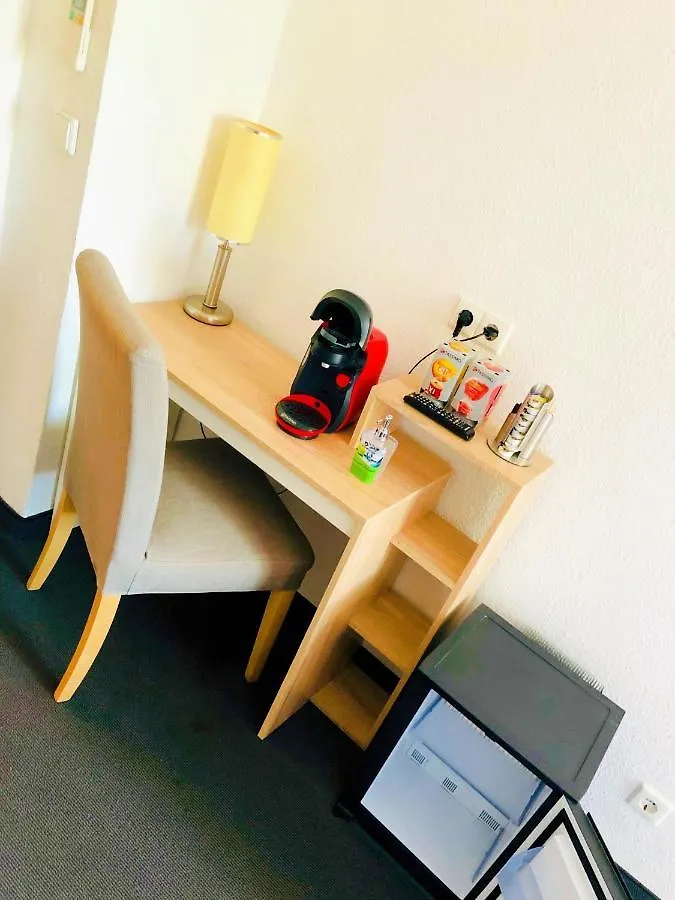 ***  Botschaft Hotel Berlin Germany